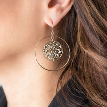 Load image into Gallery viewer, NAMI EARRINGS 3
